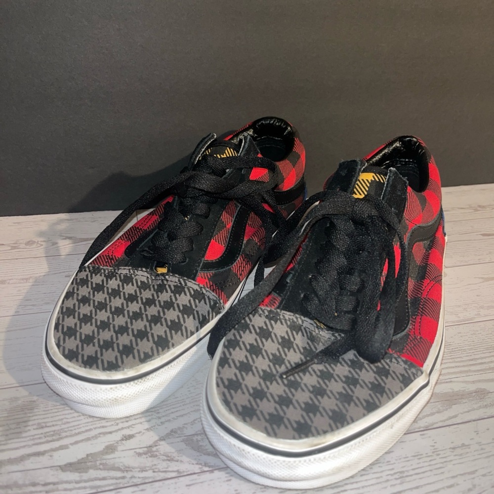 Vans What the Plaid Mens Sneakers